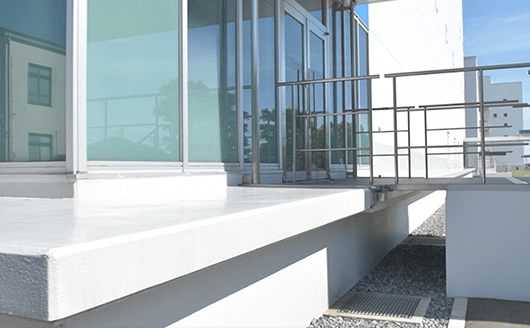 嵩上げされた床